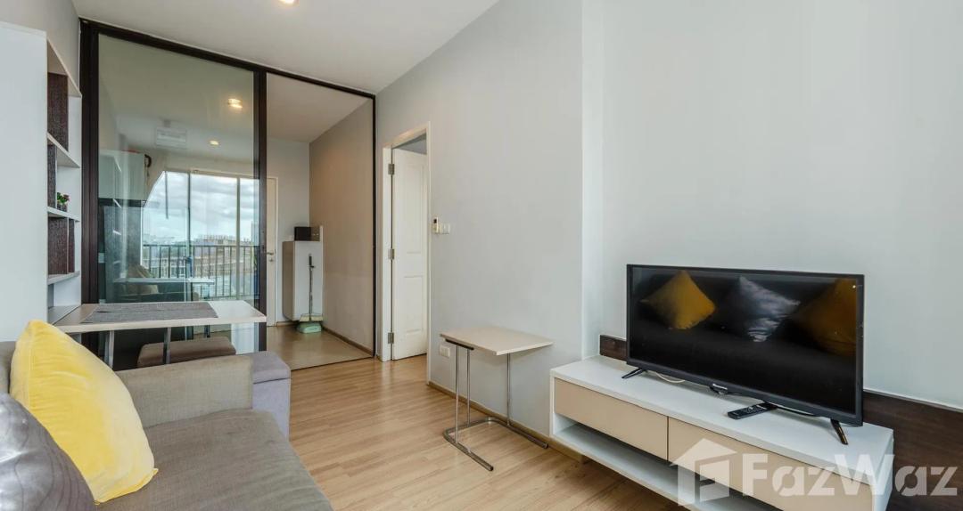 1BR condo — photo 1