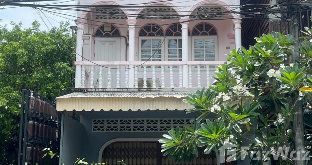 4BR house — photo 1